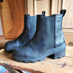 Sorel Joan Now Chelsea Leather Boot, Size 9